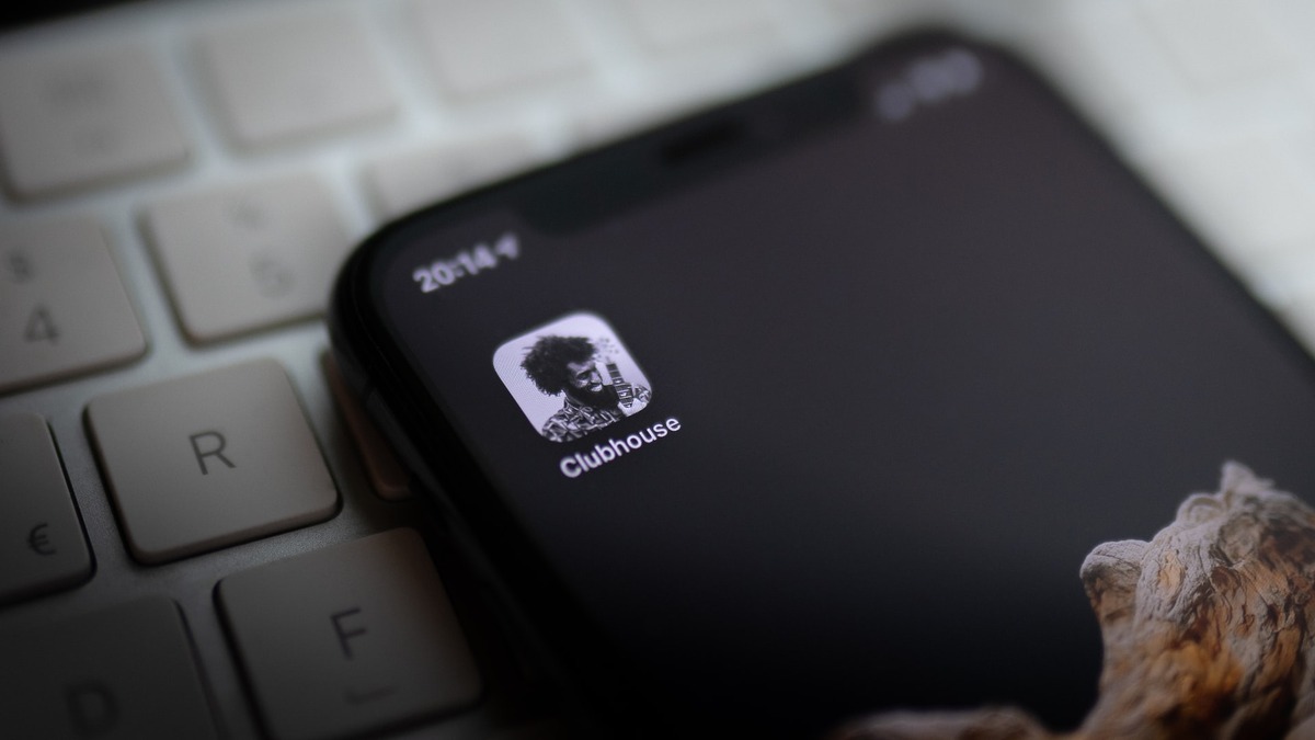 Bild på clubhouse iconen på en mobil. Vad är clubhouse?